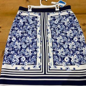 Antonio Melani Berta Floral Skirt in Navy/Ivory  Sz